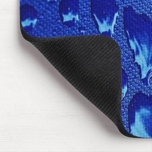 Tiefblaue Wassertropfen Mousepad (Ecke)