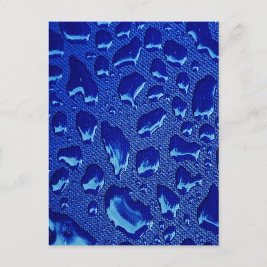 Tiefblaue Wassertropfen Postkarte (Vorderseite)