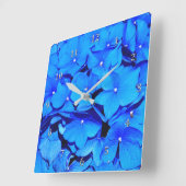 Tiefe blaue Frühlinghydrangea-Blumen Quadratische Wanduhr (Winkel)