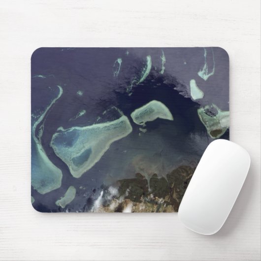 Tiefer grüner Wald an Land Mousepad (Mit Mouse)
