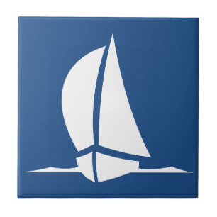 Tiefes Ozean-Navyblau-Segelschiff Weiße Fliesen