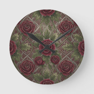 Tiefrote Burgunderrosen Grüne Ornamentale Gitter Runde Wanduhr
