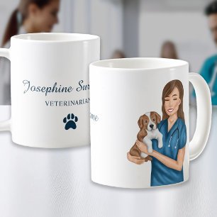 Tierarzt Doktor Tierarzt hält Welpen Benutzerdefin Kaffeetasse