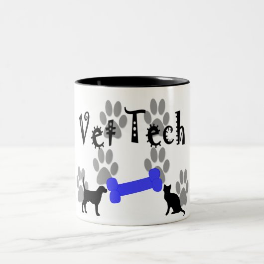 Tierarzt TECHNOLOGIE mit dem Hundeknochen Zweifarbige Tasse (Mittel)