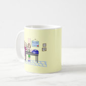 Tierärztliche Geschenke "Der Tierarzt ist in" Kaffeetasse (Vorderseite Links)