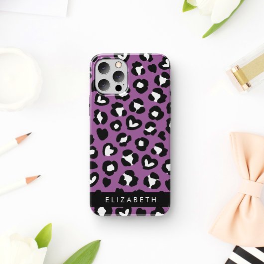 Tierdruck, Lila Leopard, Herz, Ihr Name iPhone 16 Hülle