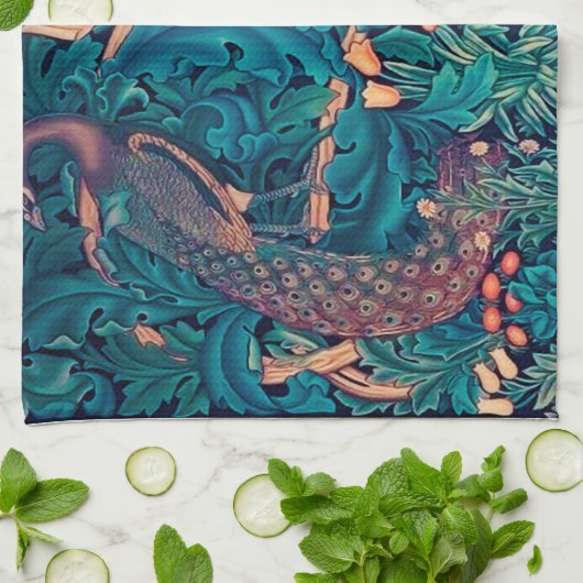 Tiere im Wald, William Morris Geschirrtuch (Gefaltet)