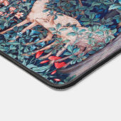 Tiere im Wald, William Morris Schreibtischunterlage (Ecke)