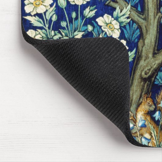 Tiere und Blume, Wald, William Morris Mousepad (Ecke)