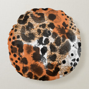 Tierhaut: kreatives Leopardenmuster. Rundes Kissen