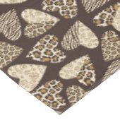 Tierhaut mit Herzen Tischdecke (Schrägansicht)