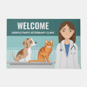 Tierklinik Tierärztin Individuelle Name Fußmatte (Vorderseite)