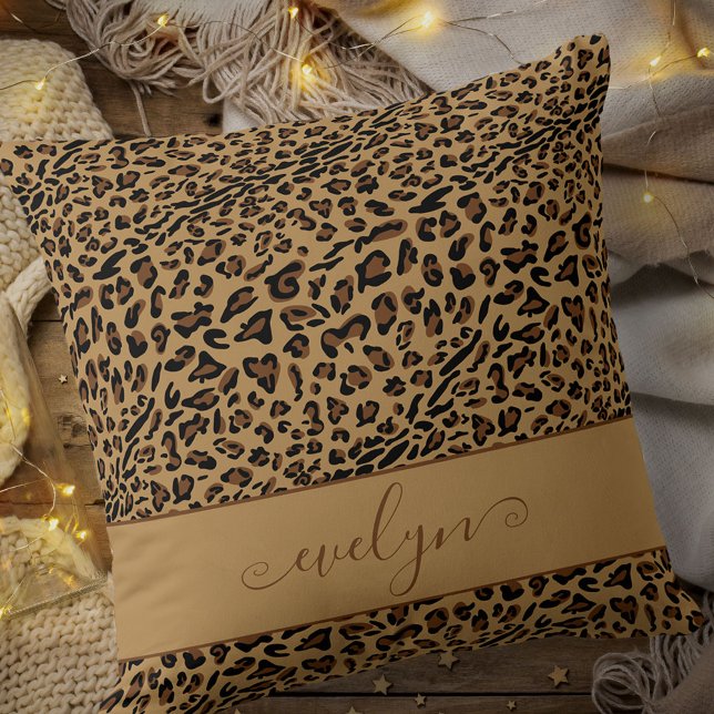 Tierleopard Print Brown and Black Personalisiert Kissen (Von Creator hochgeladen)