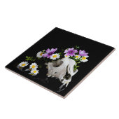Tierschädel mit einem Kranz wild lebender Blume Fliese (Seite)
