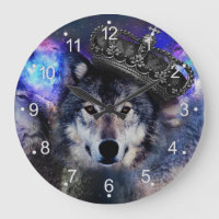 Tierwolf in Kronen