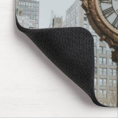 Tiffany Street Clock in New York Mousepad (Ecke)