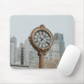 Tiffany Street Clock in New York Mousepad (Mit Mouse)