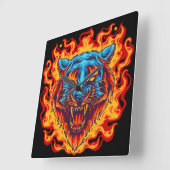 Tiger am Feuer Quadratische Wanduhr (Winkel)
