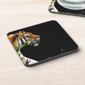 Tiger Approaching - Wildtierarbeiten Getränkeuntersetzer (Linke Seite)