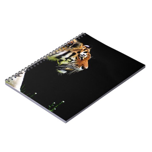 Tiger Approaching - Wildtierarbeiten Notizblock (Linke Seite)