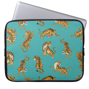 Tiger auf Aquamarinem Muster Laptopschutzhülle