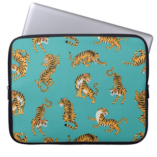 Tiger auf Aquamarinem Muster Laptopschutzhülle (Vorderseite)