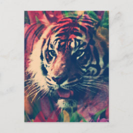 Tiger auf dem Blumenfeld Postkarte
