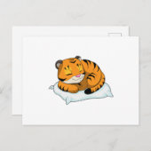 Tiger beim Schlafen mit Kissen Postkarte (Vorne/Hinten)
