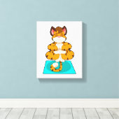 Tiger beim Yoga auf Yoga-Matte Leinwanddruck (Insitu (Holzboden))