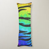 Tiger Black and Rainbow Stuff Seitenschläferkissen (Rückseite (Vertikal))