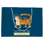 Tiger Chinesisches Neujahr 2022 Navy Holiday Große Geschenktüte (Rückseite)