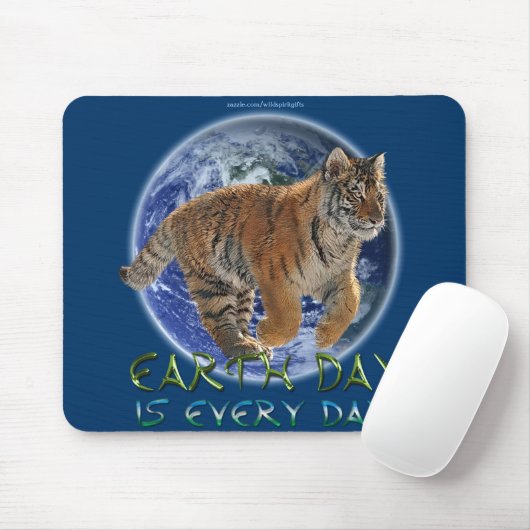 Tiger Cub, Earth Day Wildlife Protection Mousepad (Mit Mouse)