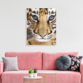 Tiger Cub Leinwanddruck (Insitu (Wohnzimmer))