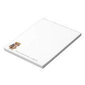 Tiger Cub mit Rucksack und Kaffee Notizblock (Rotiert)