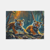 Tiger Cubs im Magischen Dschungel Fleecedecke (Vorderseite (Horizontal))