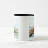 Tiger durch Fluss Tasse (Zentrum)
