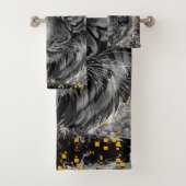 Tiger Eyes | Farbenfroher Tiger Zeichnend | Dunkel Badhandtuch Set (Insitu)