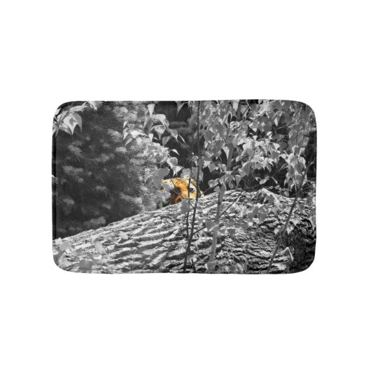 Tiger Flüchtige Blick-a-Boo-Badematte Badematte (Vorderseite)
