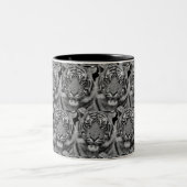 Tiger-Gefechtsmuster in Grau-Shades Zweifarbige Tasse (Mittel)