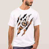 Tiger-Greifer zerrissen durch T-Shirt (Vorderseite)