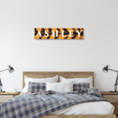 Tiger-Hintergrund: Vor-/Nachname/Nachname Leinwanddruck (Insitu (Schlafzimmer))