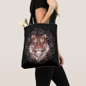 Tiger im Gras Tasche (Von Nahem)