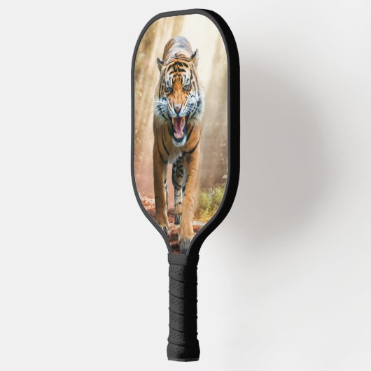 Tiger im Hintergrund Pickleball Schläger (Links)