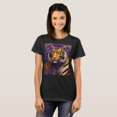 Tiger im lila T-Shirt (Vorne ganz)