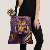 Tiger im lila tasche (Von Nahem)