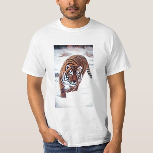 TIGER IM SCHNEE T-Shirt (Vorderseite)