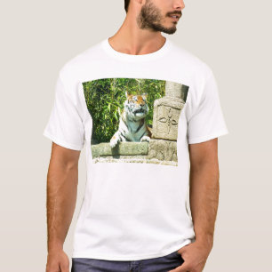 Tiger im Tempel T-Shirt