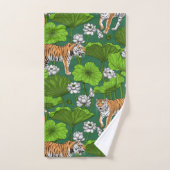 Tiger im weißen Lotusteich Badhandtuch Set (Handtuch)