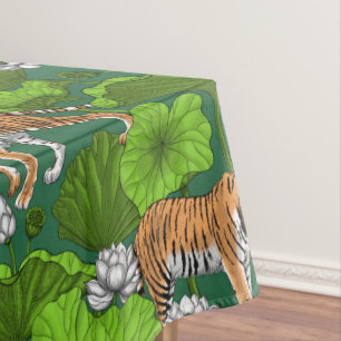 Tiger im weißen Lotusteich Tischdecke