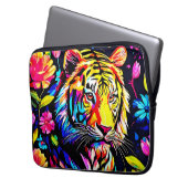 Tiger in einem Blumentraum Laptopschutzhülle (Vorderseite Links)